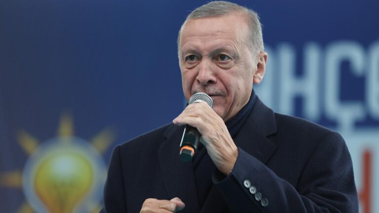 Cumhurbaşkanı Erdoğan yeni hızlı tren projesini Sivas’ta duyurdu