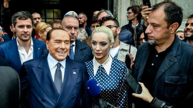 Berlusconi’nin vasiyeti dünya gündeminde