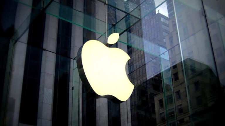 Apple hisseleri düşüşe geçti