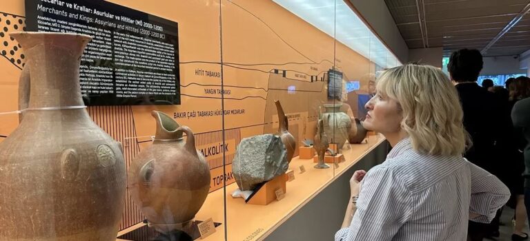Yapı Kredi Müzesi Alaca Höyük Eserlerini Müzesine Taşıyor