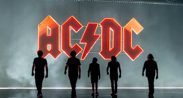 AC/DC Türkiye’ye geliyor!