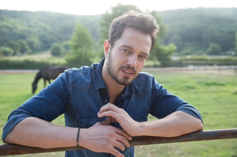 Murat Boz aşk orucunu bozdu