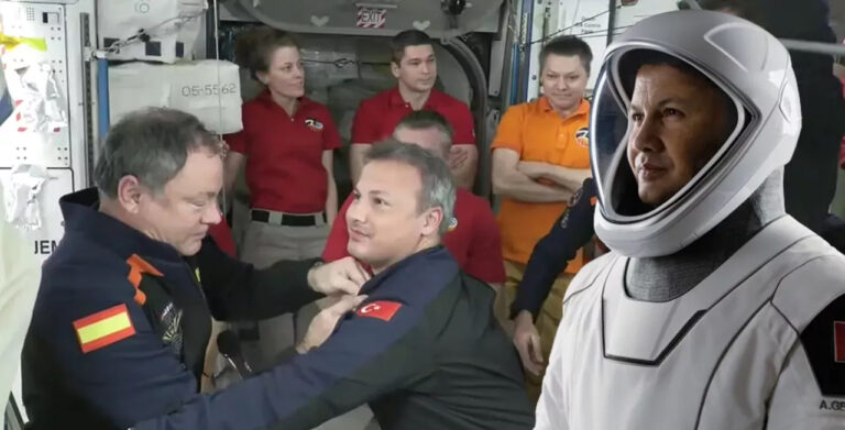Uzayda tuvalet nasıl yapılıyor? Alper Gezeravcı sorulara uzaydan yanıt verdi