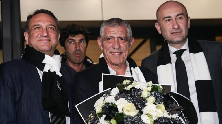 Beşiktaş’ın yeni hocası Fernando Santos, İstanbul’a geldi