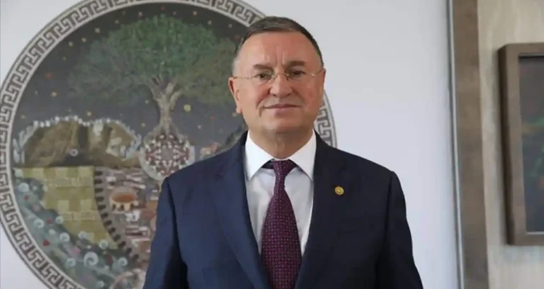 CHP’den Lütfü Savaş kararı