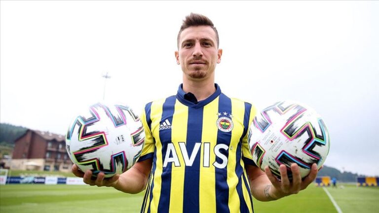 Fenerbahçe’ye bedavaya imza attı. Ali Koç veda etmeden son hediyesini açıkladı