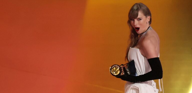 Taylor Swift Grammy 2024’e damgasını vurdu
