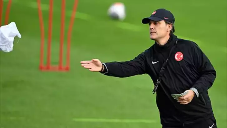 Vincenzo Montella Galatasaraylı ismi kadroya davet etti