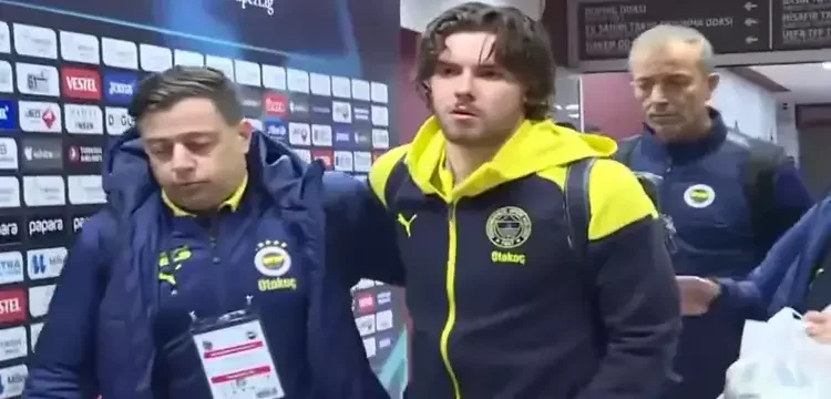 Fenerbahçe Papara Park’tan 3 saat sonra ayrıldı. Osayi-Samuel ile Ferdi Kadıoğlu yürümekte zorlandı