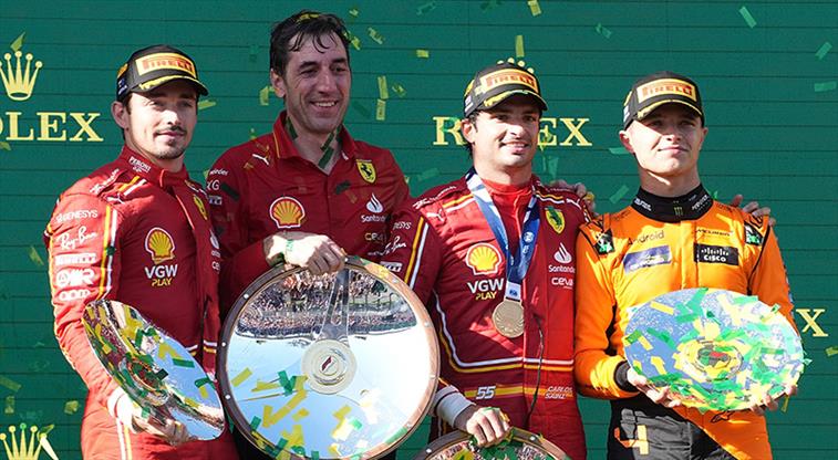 Ferrari duble yaptı. Avustralya’da zafer Tifosilerin