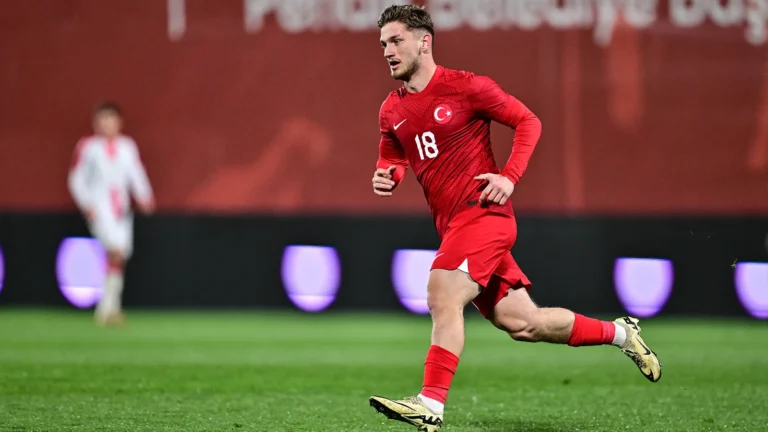 Semih Kılıçsoy İtalya karşısında Ümit Milli Takımımıza 90+1’de puanı getirdi