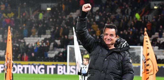 Acun Ilıcalı Fenerbahçe’nin rakibini satın alıyor