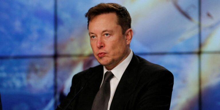 Elon Musk Tesla’nın reklam harcamalarını artırdı