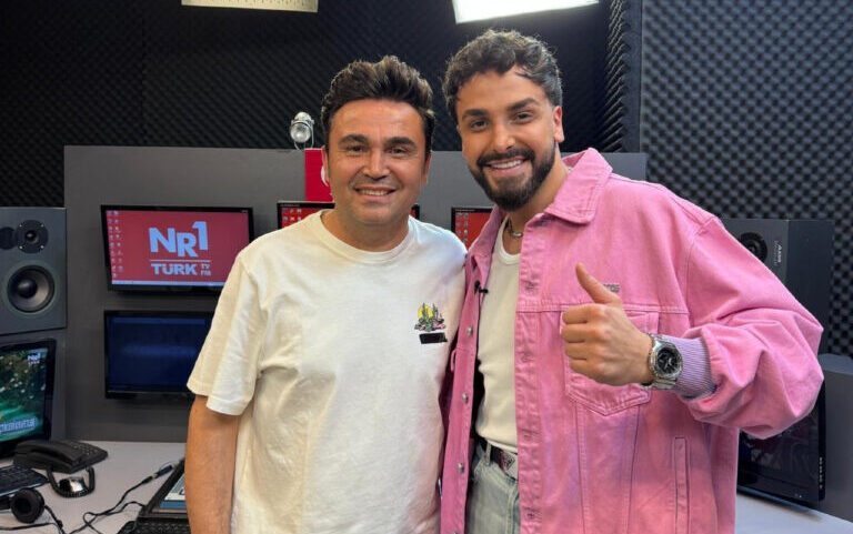 SEFO Number1Türk FM ve NR1Türk TV ortak yayınında Kadir Çetin’in Konuğu Oldu