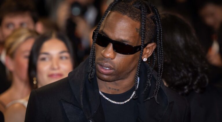 Ünlü rapçi Travis Scott tutuklandı