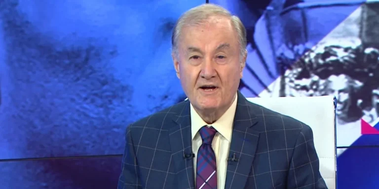 Orhan Ayhan 61 yılı devirdi Guinness Rekorlar Kitabı’na girdi