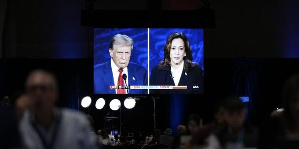 Trump ve Harris kozlarını paylaştı