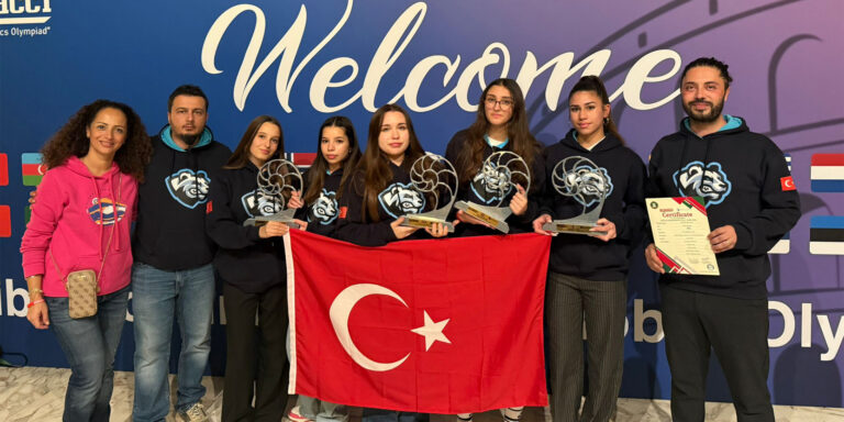 Türk öğrenciler Roma’da dünya şampiyonu oldu