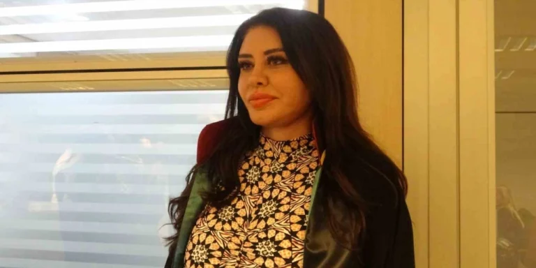 Ebru Polat avukatlığa geri döndü ve çetenin peşine düştü