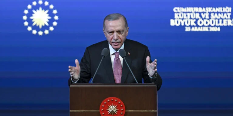 Cumhurbaşkanı Erdoğan Kültür Sanat Büyük Ödülleri Töreni’nde konuştu