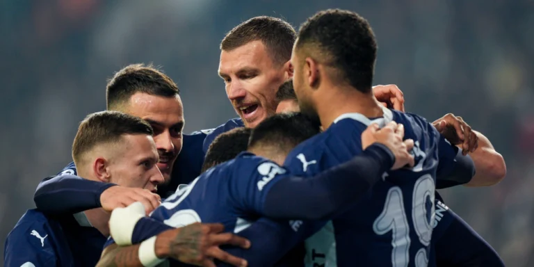 Fenerbahçe, Konyaspor önünde üç puanı almayı başardı