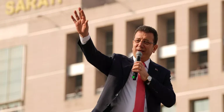 Ekrem İmamoğlu’nun gözaltına alınmasına ünlülerden tepki