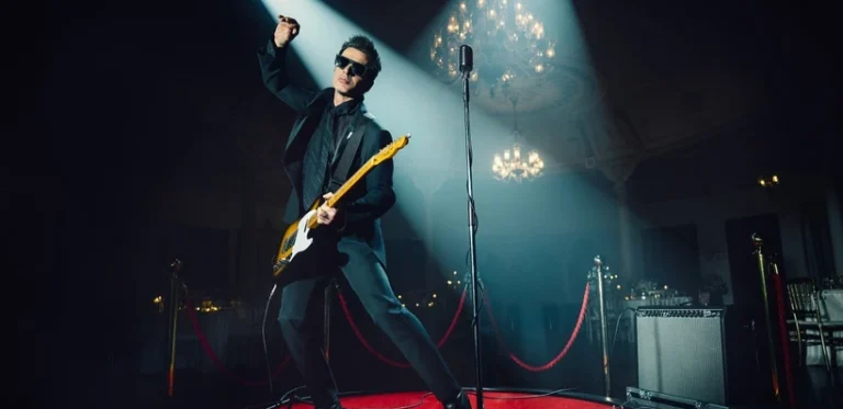 D’S damat’ın reklam yüzü Teoman oldu