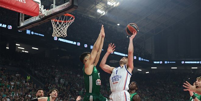 Anadolu Efes’ten EuroLeague’e veda. Fenerbahçe’nin rakibi belli oldu