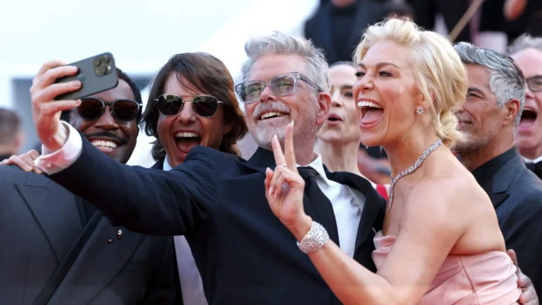 Tom Cruise’un filmi Cannes’da 5 dakika boyunca ayakta alkışlandı