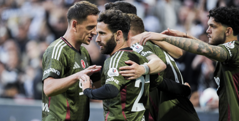 Beşiktaş, Adana Demirspor’u 4 golle geçti