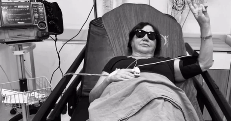 Nazan Öncel’e iki stent takıldı