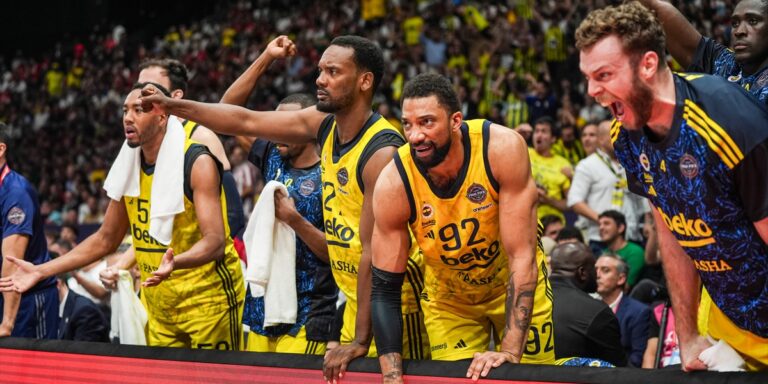 Fenerbahçe Beko, EuroLeague’de şampiyon