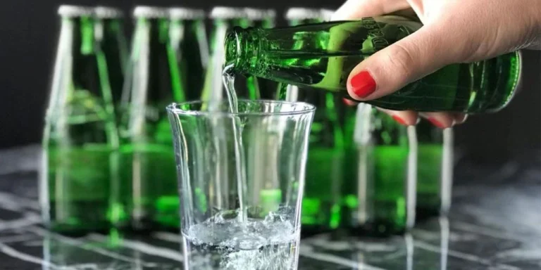 Soda mı maden suyu mu daha faydalı? İşte cevabı