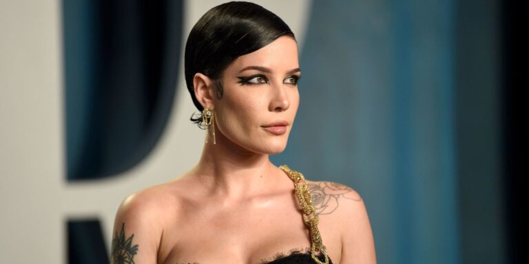 Halsey’den İstanbul’a özel kayıt, Evim gibi