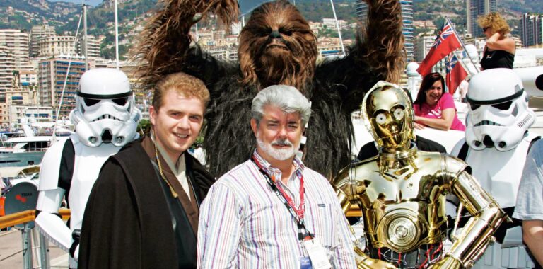 Efsane yönetmenden yıldız gemisi şeklinde müze