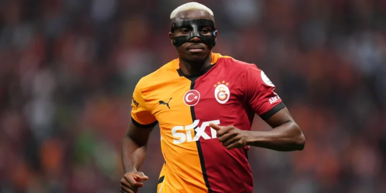Galatasaray Osimhen’i bitirmek için yola çıktı