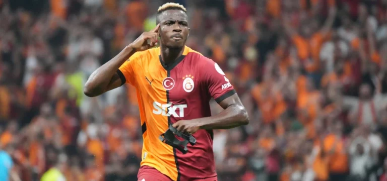 Galatasaray, Osimhen’in transferi için Napoli ile anlaştı