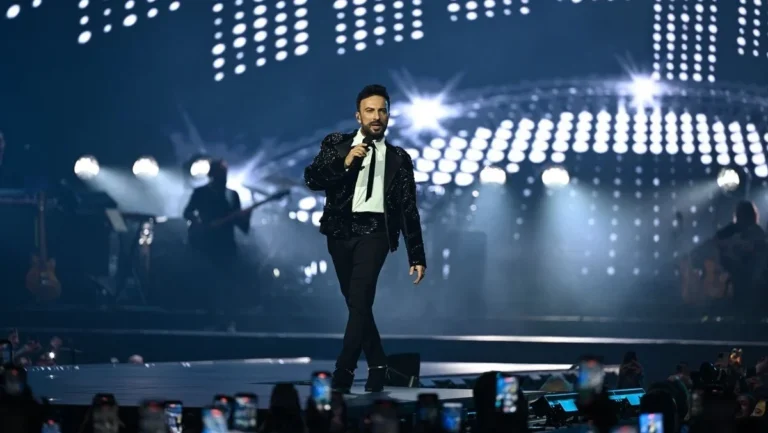 Tarkan İstanbul’u salladı