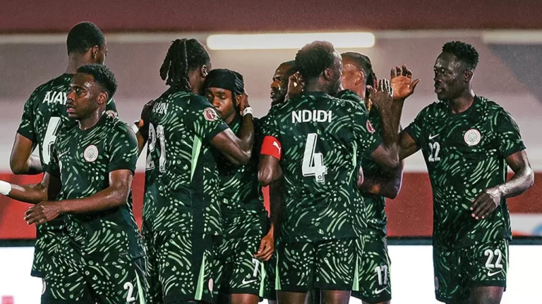 Nijerya Afrika Kupası’nda Mozambik’i geçti