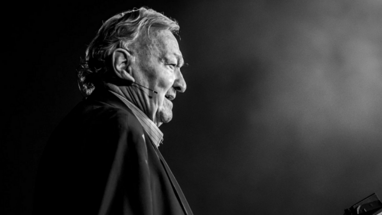 Ünlü yazar Erich von Däniken hayatını kaybetti