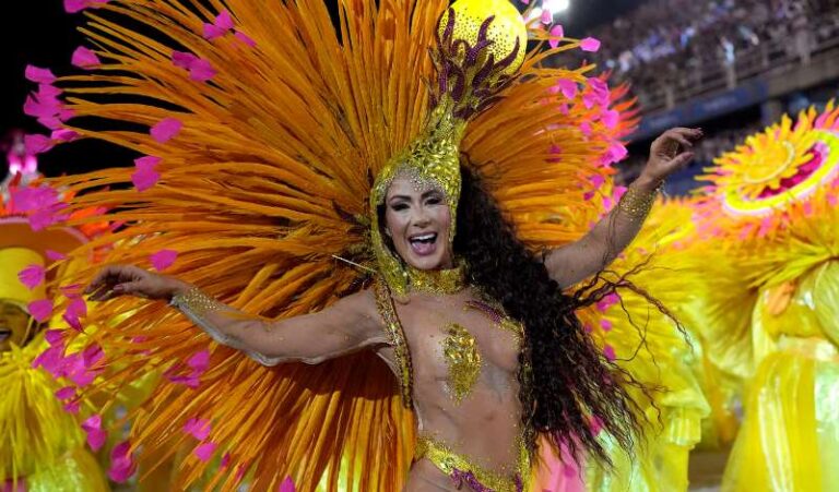 Rio’da karnaval coşkusu