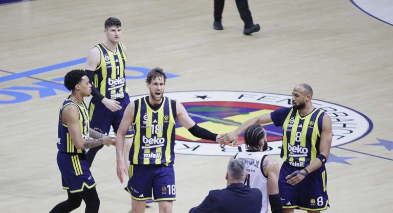 Fenerbahçe Beko, EuroLeague’de liderliğini sürdürdü