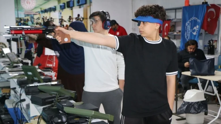 Depremzede şampiyon