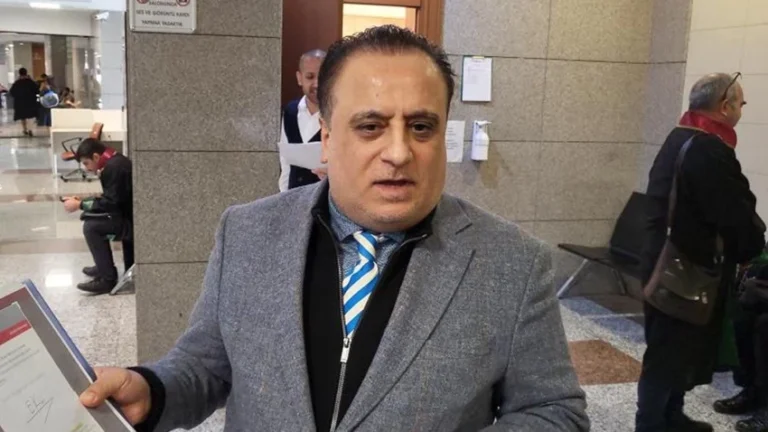 Polemiklerin adamıydı