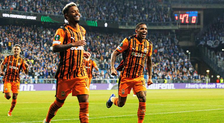 Arda Turan’ın Takımı Çeyrek Finale Göz Kırptı