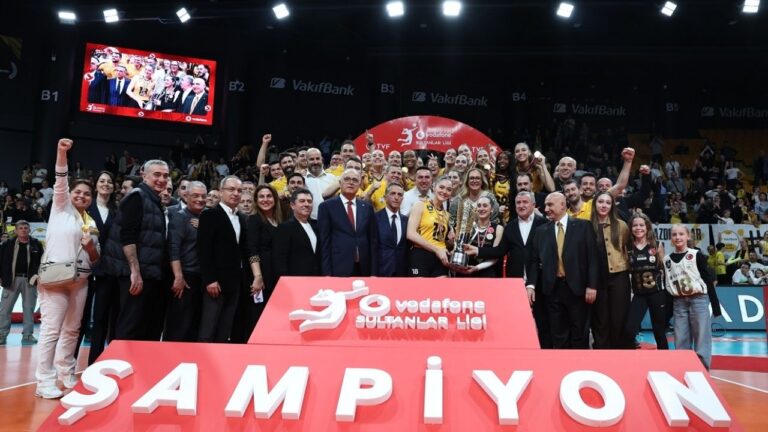 Sultanlar Ligi’nde sezonun en büyüğü Vakıfbank