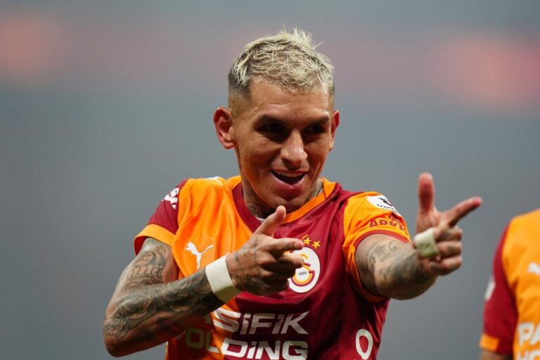 Lucas Torreıra Beyoğlu’nda saldırıya uğradı