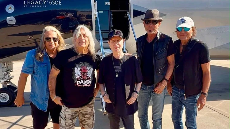 SCORPIONS TÜPRAŞ STADYUMU KONSERİ İÇİN İSTANBUL’A GELDİ