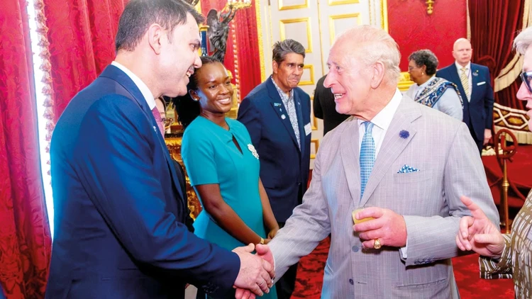 MURAT KURUM LONDRA’DA TÜRKİYE’Yİ TEMSİL ETTİ