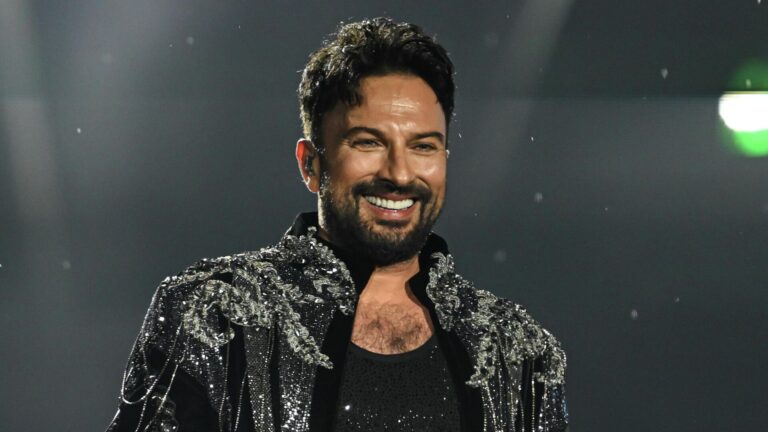 Tarkan Ankara’yı Yağmur Altında Coşturdu